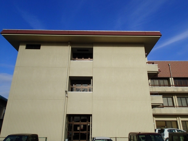富山市総合社会福祉センター外壁改修工事（第2期）